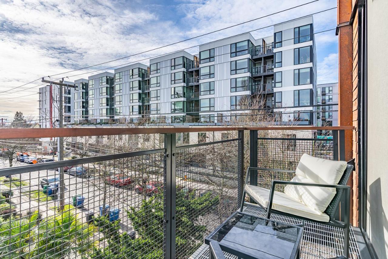 Close Downtown Modern Apartment - Pet Friendly, Wifi, Rooftop Views Seattle Extérieur photo